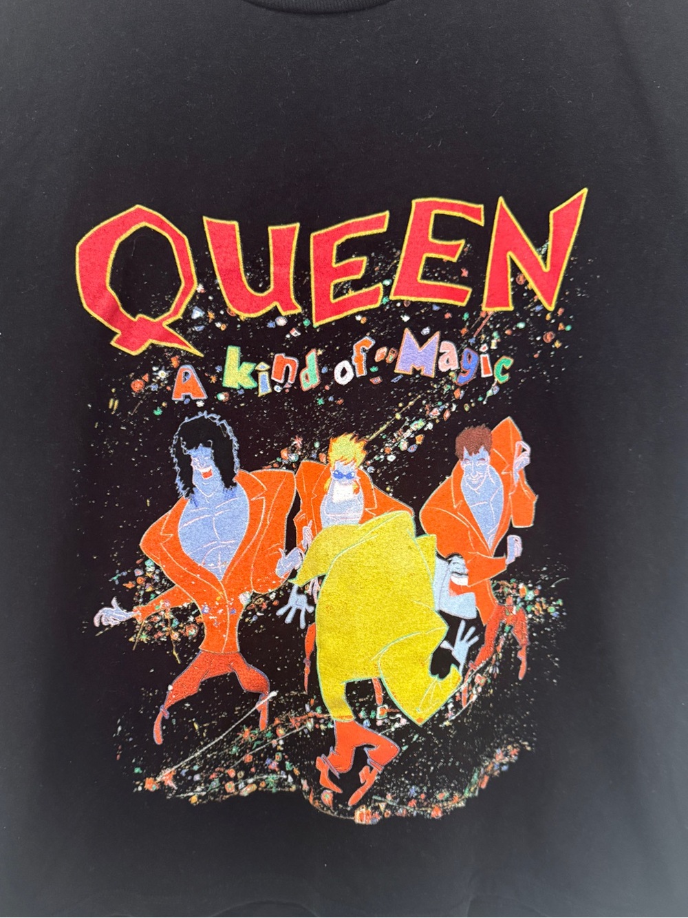 Alice + Olivia Shira "A Kind of Magic" Queen Graphic t-shirt Sz. XS/S - Picture 2 of 5